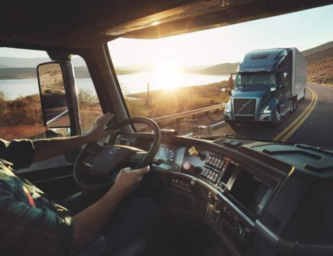 Essentials Every Truck Driver Should Have in their Cab